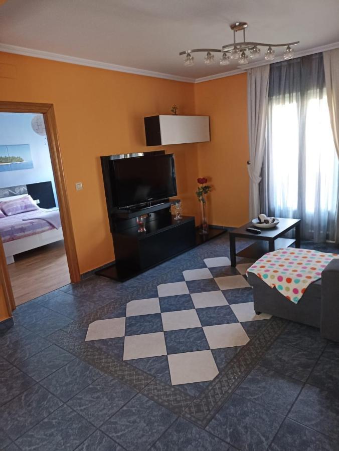 Piso Yade En Oviedo, Proximo A Los Vegas Con Parking Y Wifi Eksteriør bilde